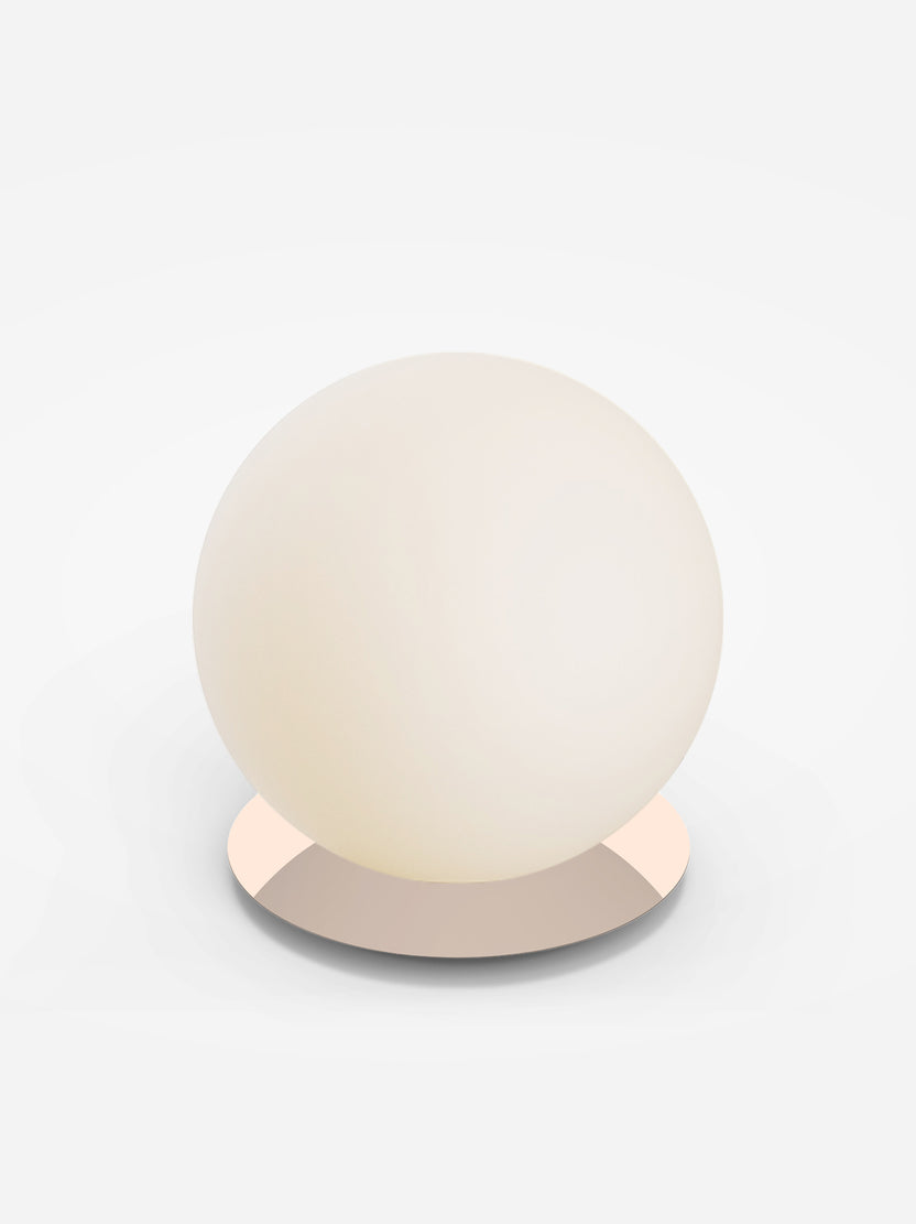 Bola Sphere Table