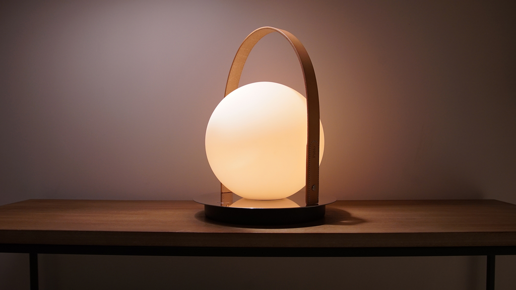 Bola Lantern