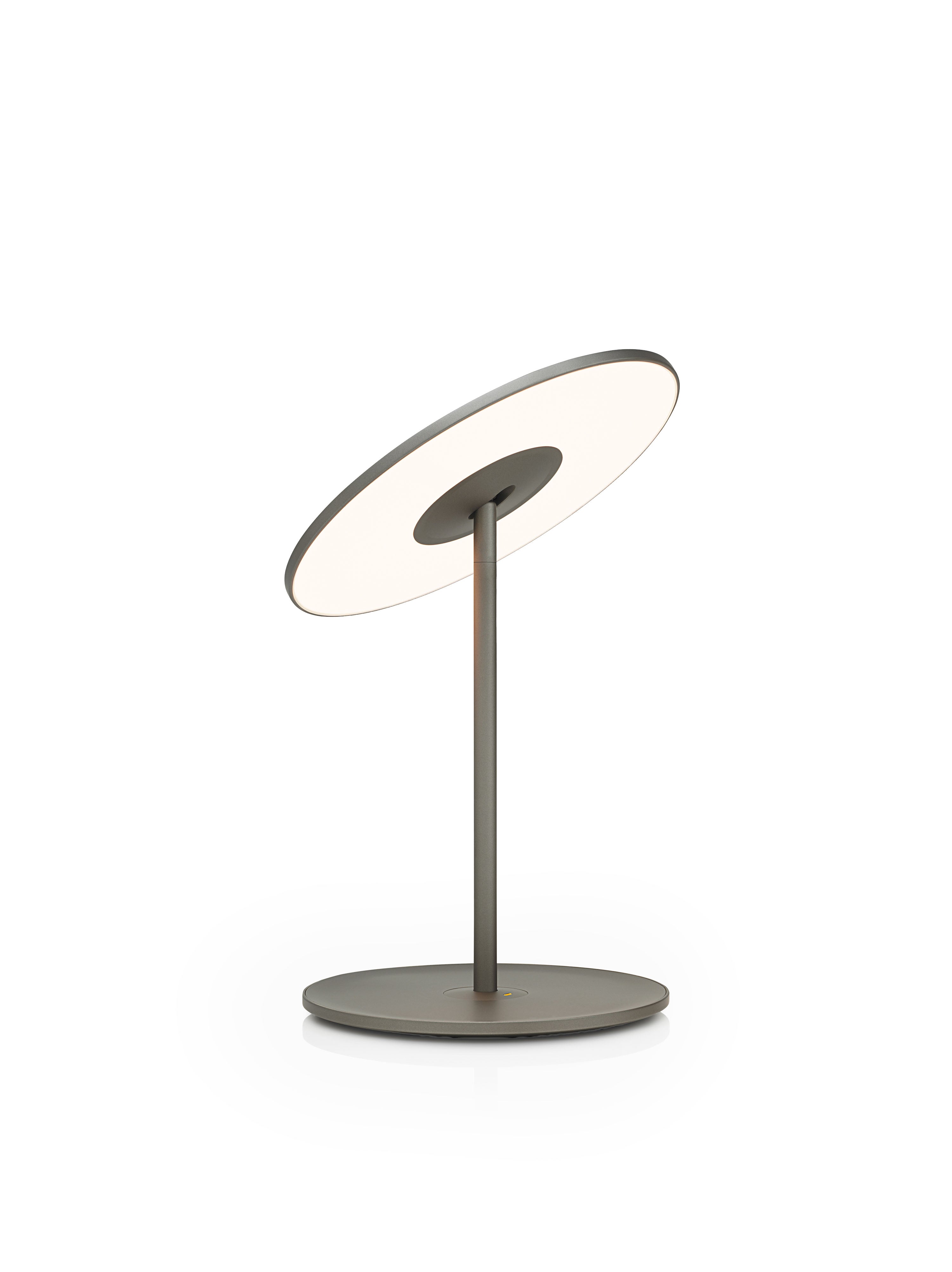 Circa Table & Grommet