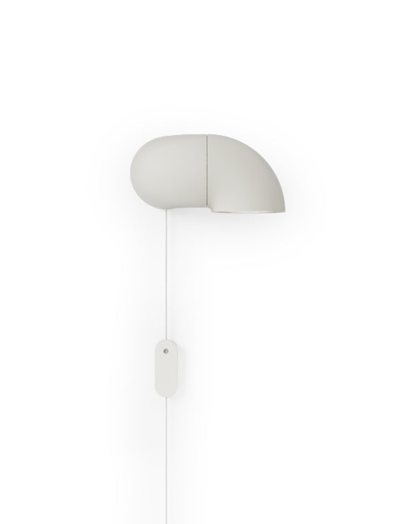 Ciro Wall
