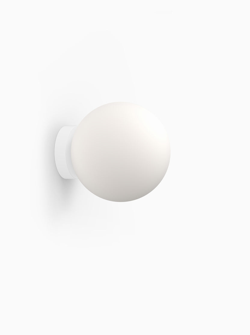 Bola Sphere Flush