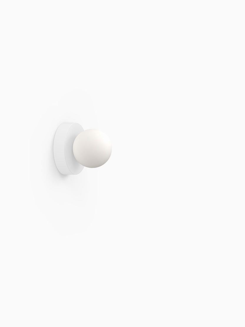 Bola Sphere Flush