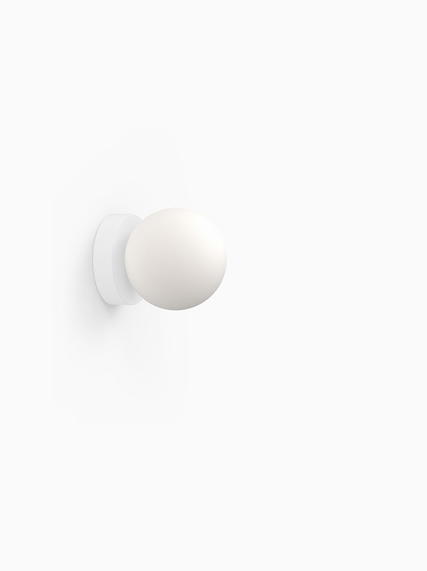 Bola Sphere Flush