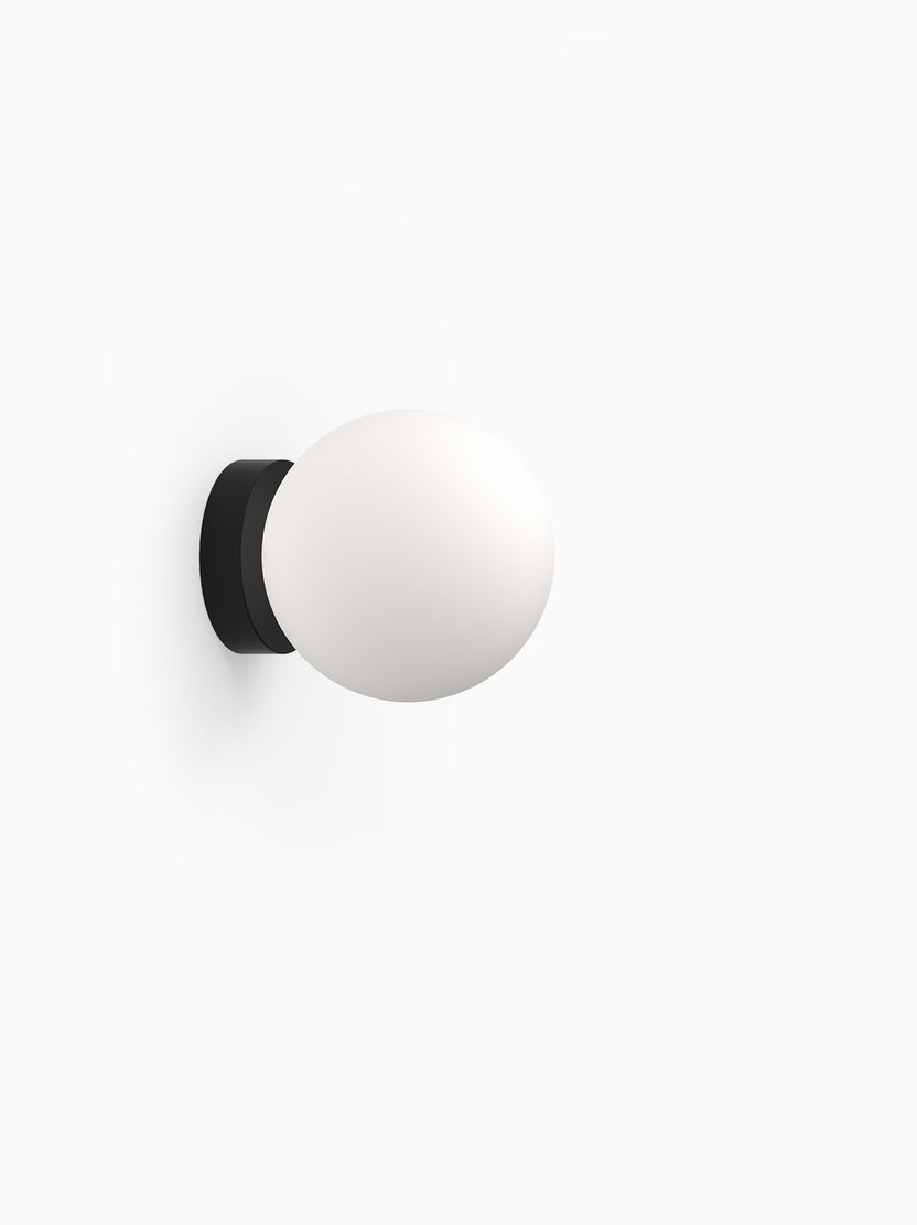 Bola Sphere Flush