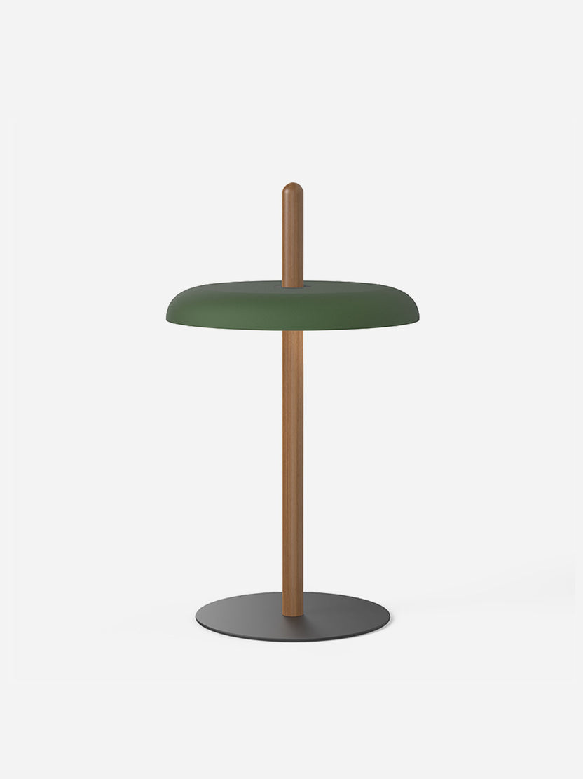 Nivél Table