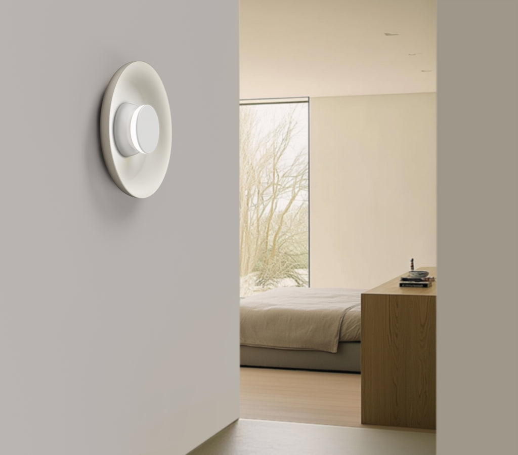 Totem Sconce Metal